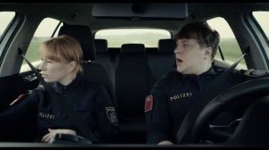 Официальный трейлер "Андрэа разводится (2024)"