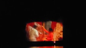 Лазерное шоу на реке Читровати в Путтапарти. Вечер 12 ноября 2025. Волшебный вид с нашей крыши Индия