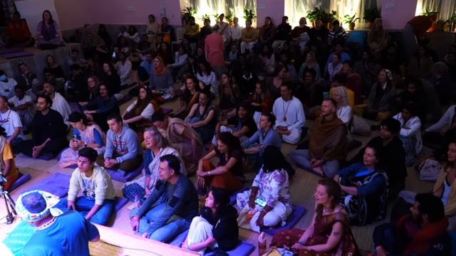 2026.02.17 Rishikesh kirtan Fest Madhava prabhu смотреть онлайн