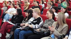 Порядка 200 человек посетили городское родителькое собрание