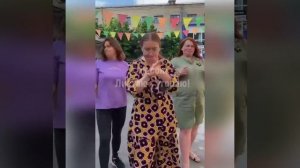 Позитивные девчонки