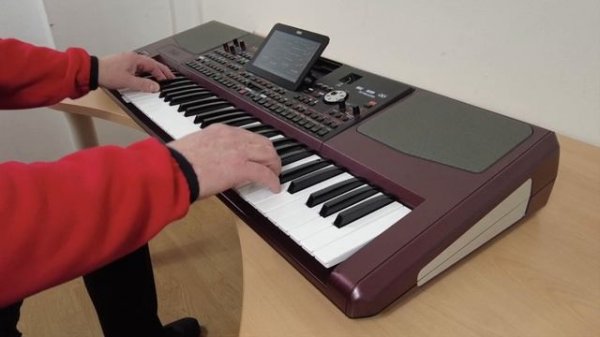 Korg Pa1000 / James Last - Games that lovers play / Джеймс Ласт на синтезаторе