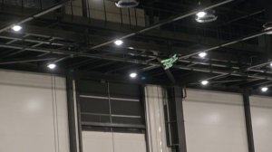 F4D Резиномоторный По-2 летает в большом зале на фестивале "И небо детям" авиамодельный спорт