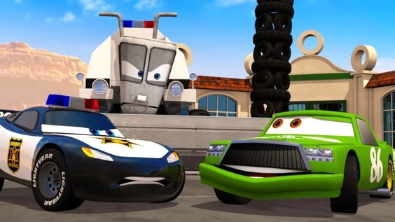 МУЛЬТИКИ ПРО МАШИНКИ 🚗 КРУЗ РАМИРЕС ПОПАЛСЯ ШЕРИФУ. ВО ВСЕМ ВИНОВАТ ОГРОМНЫЙ ТРАКТОР?