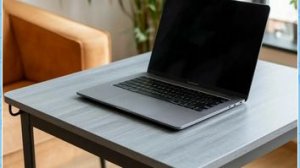 Столик для ноутбука из подручных материалов.