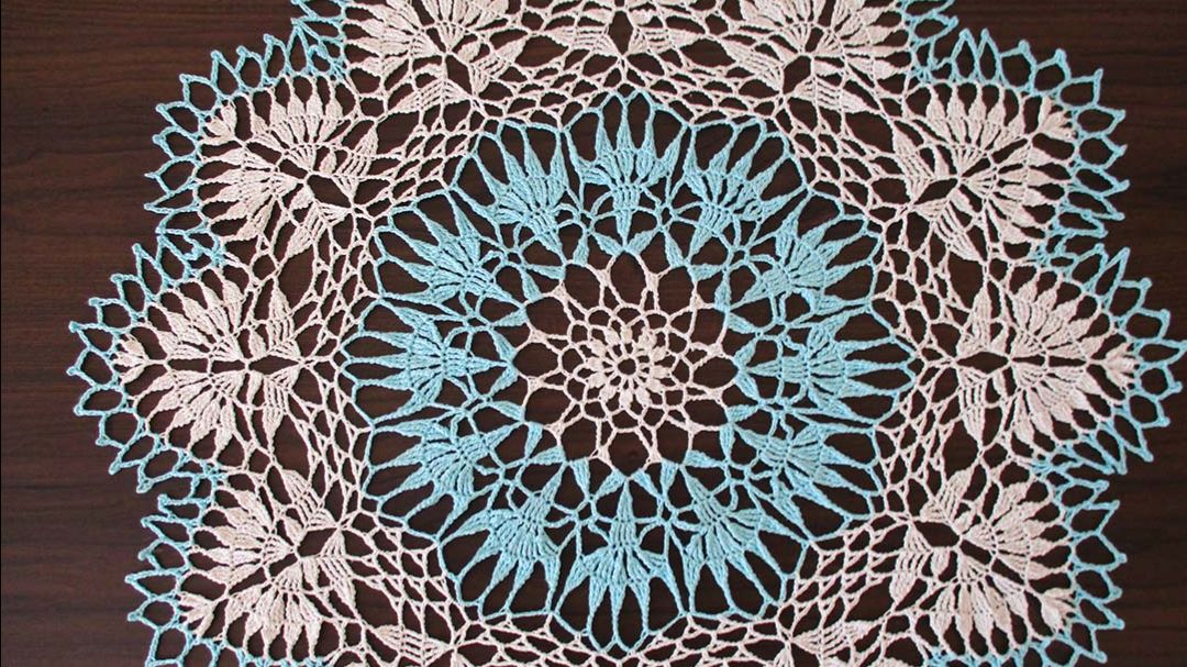 САЛФЕТКА "НЕЗАБУДКИ" КРЮЧКОМ. ЧАСТЬ 1 смотреть онлайн