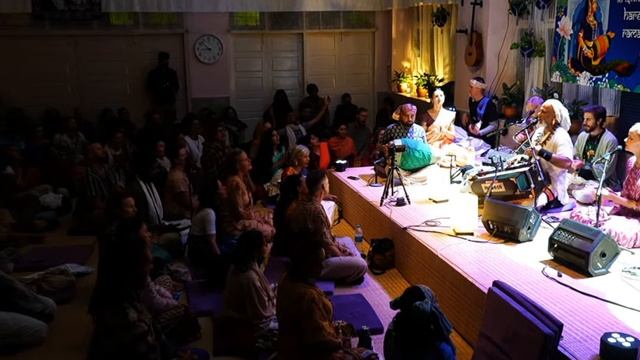 2026.02.19 Rishikesh kirtan Fest Madhava prabhu смотреть онлайн