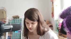 Читаю рассказы с выражением.