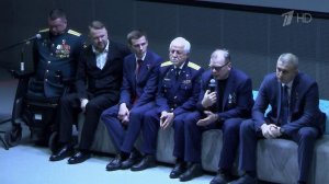 Герои России провели урок мужества в одной из московских школ