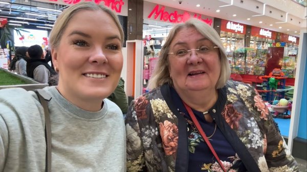 😡Мама снова ЗАТАЩИЛА в магазин!