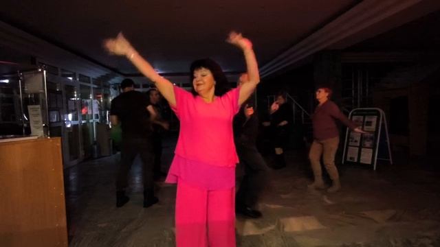 А мы танцуем..... 19.02.26. смотреть онлайн