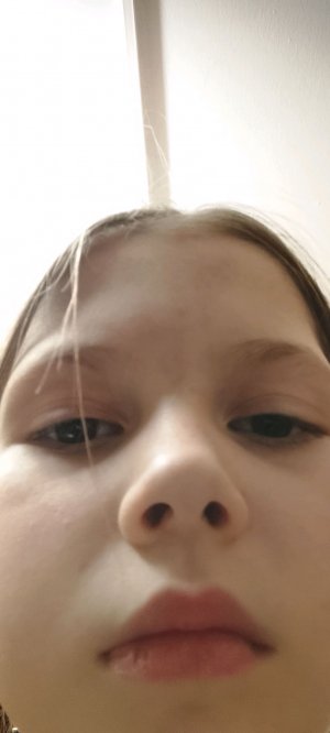 пытаюсь настроить микрофон и украсить свою комнату