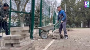 В школе №25 завершили установку ограждения