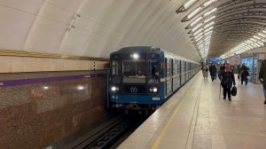 «Гость с другой линии!» Метропоезд «Номерной» (81-717/714) №411 на ст.м.Садовая, 2026 год