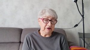 Мне не хватает на кухне шкафа.Но выбора нет.Все нравится.