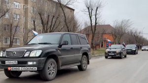 Патриотический автопробег прошел в Южно-Сухокумске в честь Дня защитника Отечества