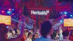 "От идеи до финального аплодисмента" — выездная поездка на 1400 человек