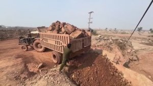 Каменодробильный процесс в Пакистане