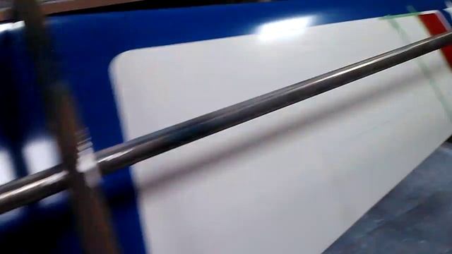 №239- Разметка границ цветов под покраску оранжевым цветом на крыле.