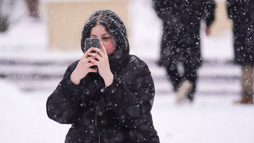 Самый тяжелый день зимы? На Центральную Россию надвигаются рекордные осадки смотреть онлайн