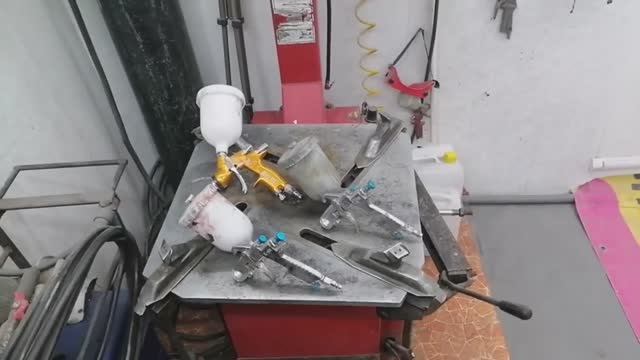 Сравнительный анализ бюджетных краскопультов Anest Iwata W-101 и Dewilbiss Gti Pro смотреть онлайн