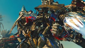 Трансформеры 2: Месть падших – Воскрешение Оптимуса Прайма и эпичная битва с Фолленом