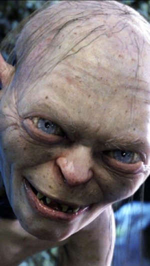 Не дали закусить... А он так смачно выпил..!😆