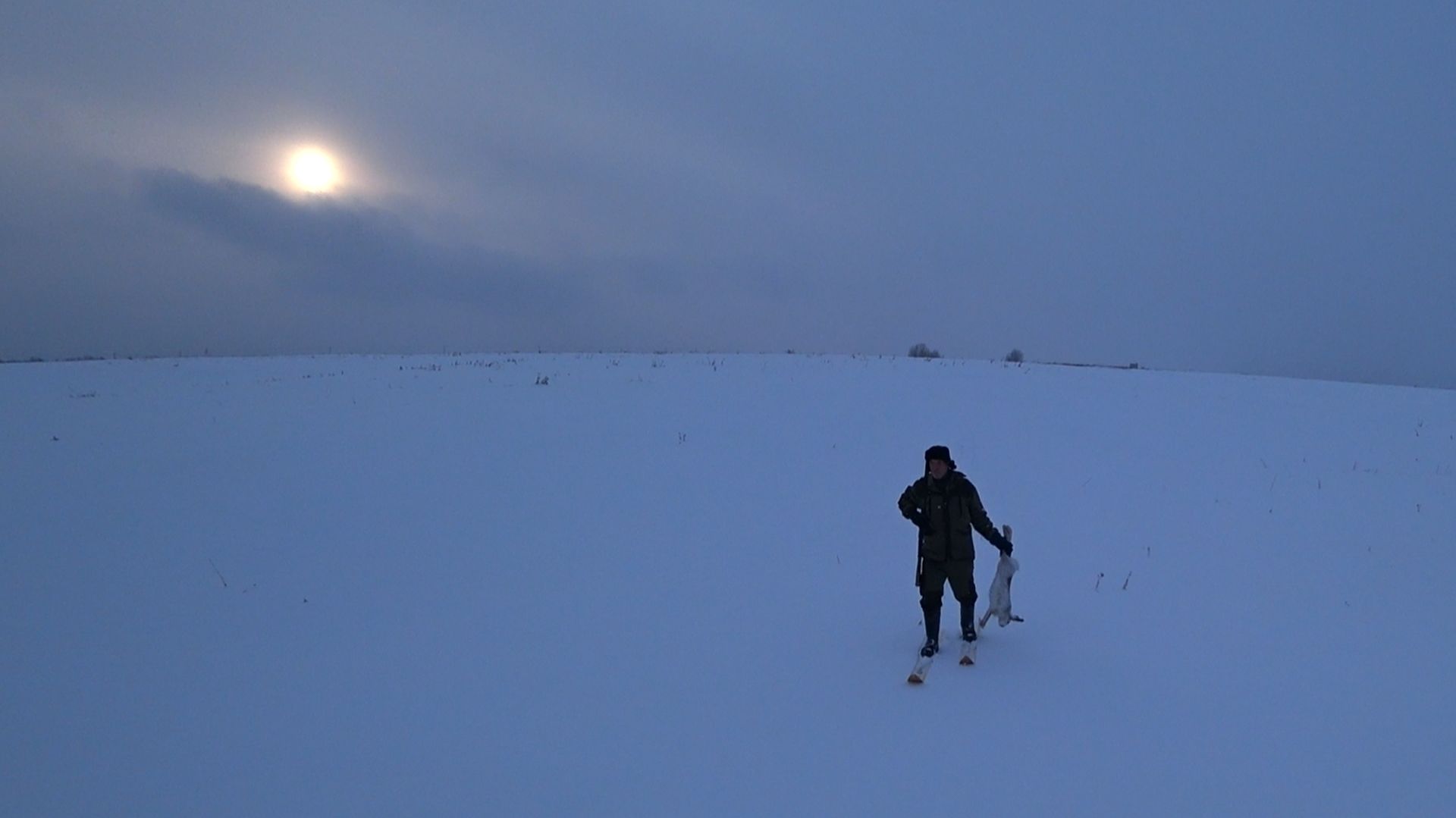 Охота на зайца. Искали в одном месте, а нашли в другом... смотреть онлайн