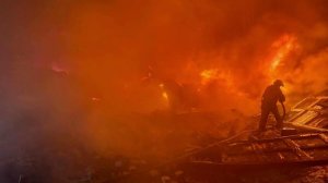 Российская армия этой ночью нанесла новые удары по украинским военным тылам.