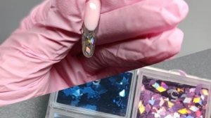 Блеск на ногтях, который камера не передаёт