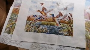 "Утки летят" от "Andriana" и скатерть в технике хардангер. Финиши