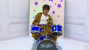 Настя собирает настоящую детскую рок-группу. Видео для