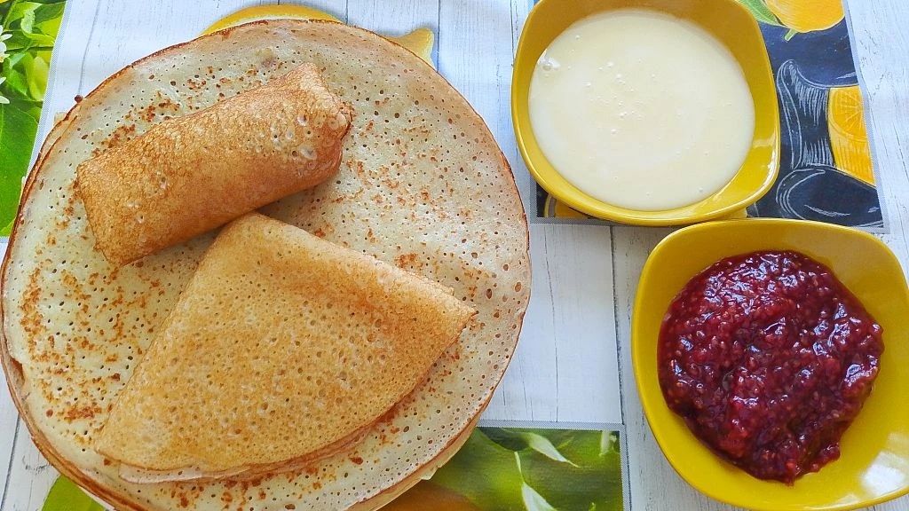 МАСЛЕНИЦА ПРОДОЛЖАЕТСЯ/ ЖАРИМ БЛИНЫ смотреть онлайн