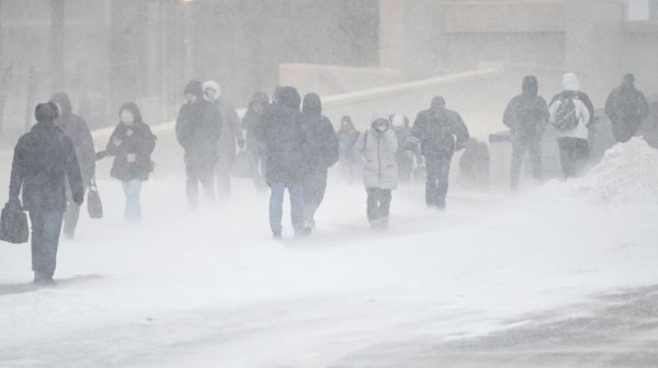 «Циклон Валли» обрушился на Москву. Снегопад заметает столицу с самого утра
