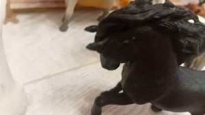 Приключения на озере Лох-Несс 1 часть (лошади Шляйх)!!!!!!!!