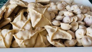 Как из одного теста и фарша приготовить полуфабрикаты