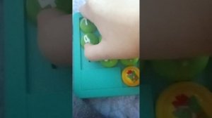 показываю как пройти головоломку