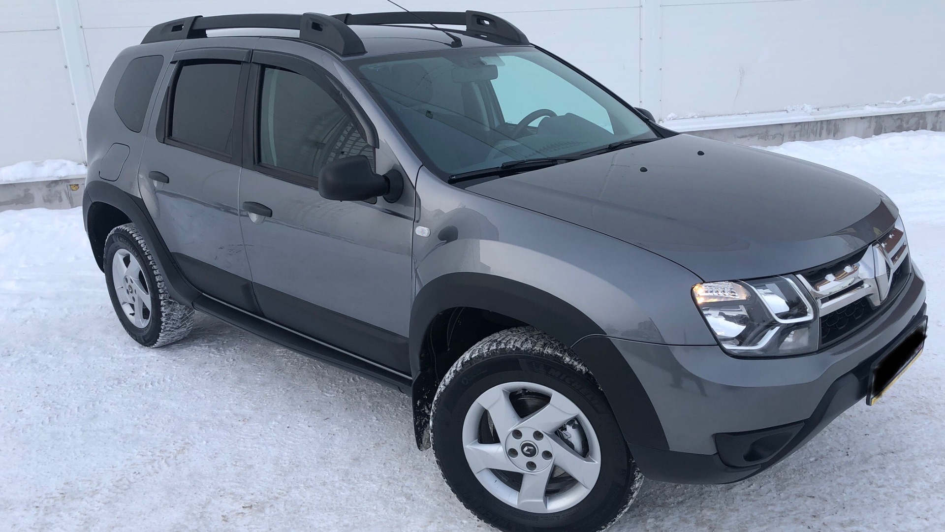 Renault Duster. 2019-2020 г. 2.0/143 л.с, бензин. Полный привод МКПП- 6 ступеней.