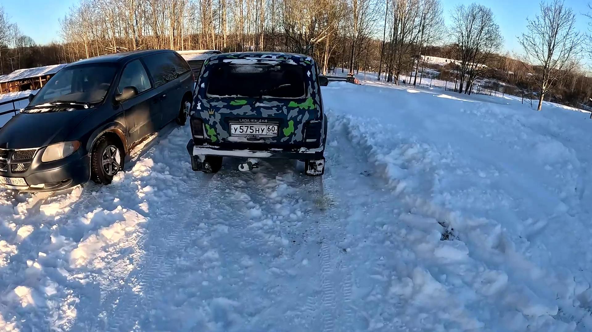 Что стало с трактором ? Поломка найдена ! ХУТОР В ЛЕСУ №984 смотреть онлайн