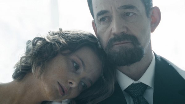 Полная совместимость, 1 сезон, 6 серия