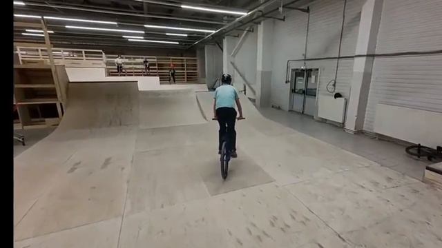 Крытый скейт парк в Сургуте VertPoint