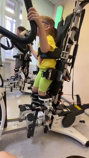 Аминова Эмилия ДЦП. Реабилитация смотреть онлайн