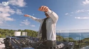 Steve Levi - Yes Official Music Video