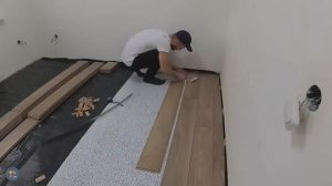 Как я укладываю ламинат своими руками: главные правила