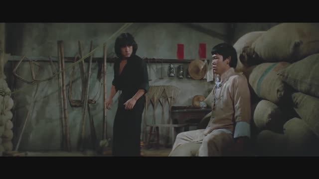 Лорд Дракон: Разборка в амбаре