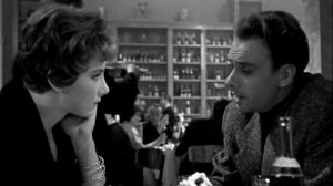 "Девять дней одного года" (1961) Сижу, смотрю- чужая...