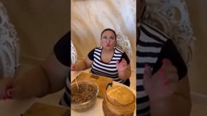 АРУСЯ КАВКАЗ ГОТОВИТ БЛИНЧИКИ С МЯСОМ :)