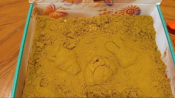 Играю с кинетическим песком. Прикольные фигурки из песка.