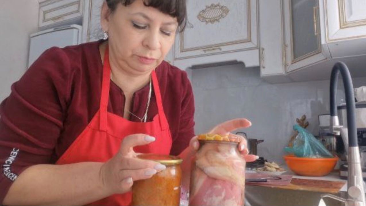 Сею перцы. Заготовки из закромов. Готовлю обед. Получила заказы. Что мне прислали? смотреть онлайн