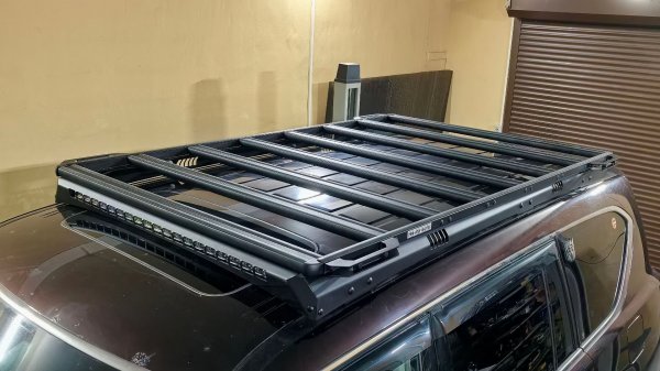 Nissan Patrol Y62 и алюминиевый багажник РИФ: обзор и установка